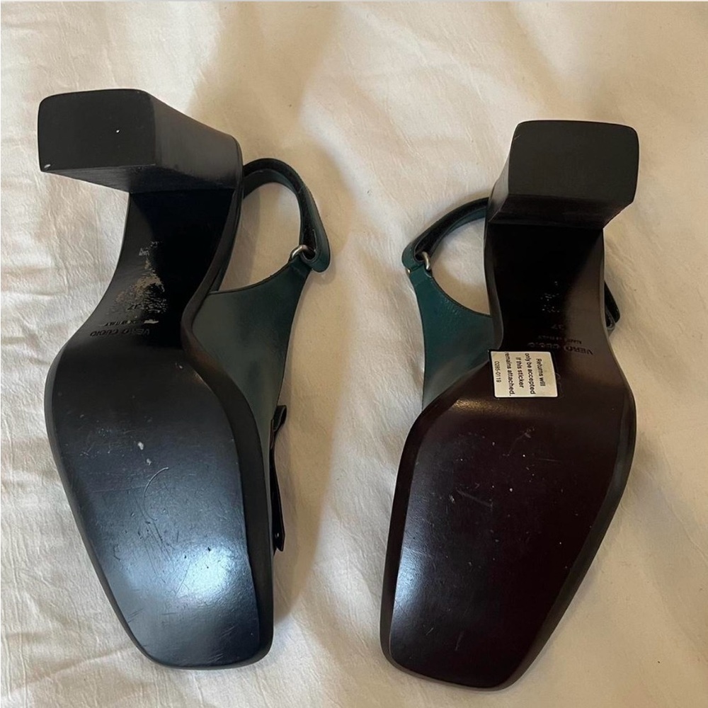 Prada Women's Green Leather Slingback Heels - Picture 4 of 4